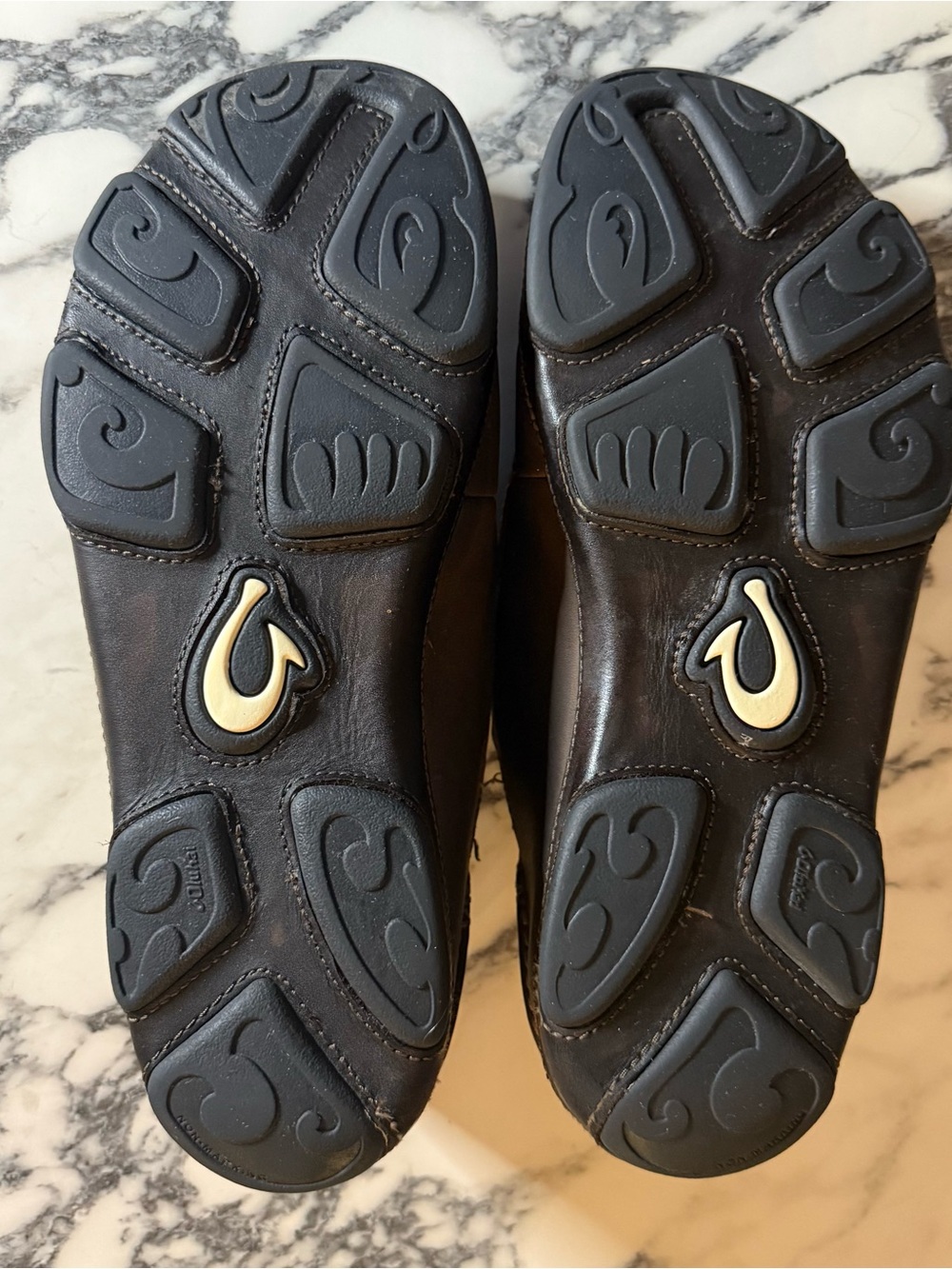 OluKai Moloa Men's Leather Slip On Shoes Loafers Brown Comfort Size 10.5 - Picture 13 of 13